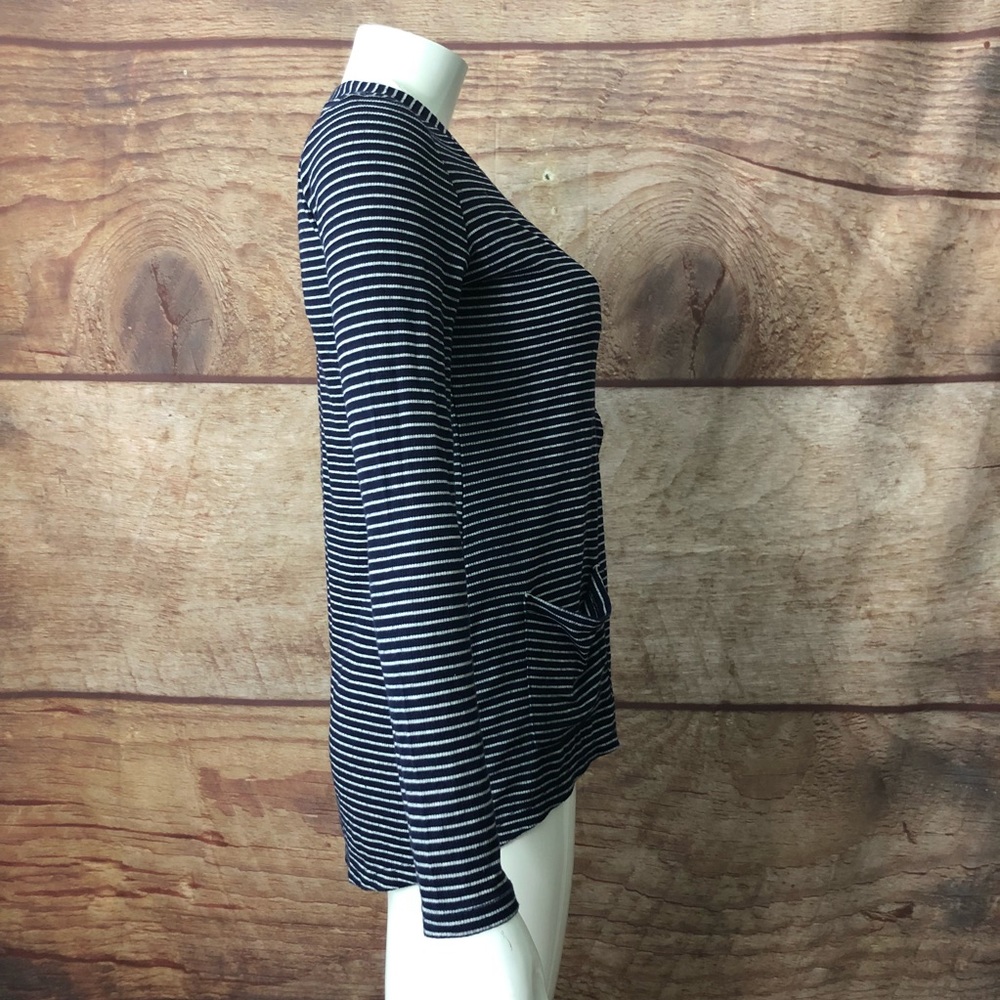Tart Women’s Shirt Size Small Striped Button Front - Picture 3 of 5